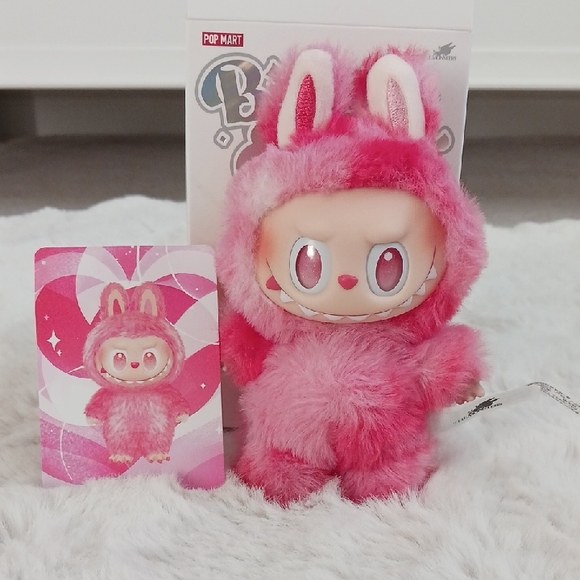 (Love) Authentic Pop Mart Big Into Energy Labubu - Open Box - Picture 1 of 17